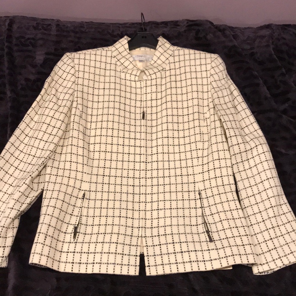 NWT Tahari jacket